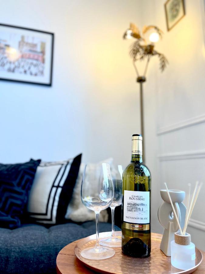 Am Living - Cheltenham Town Centre - St Georges Square 外观 照片